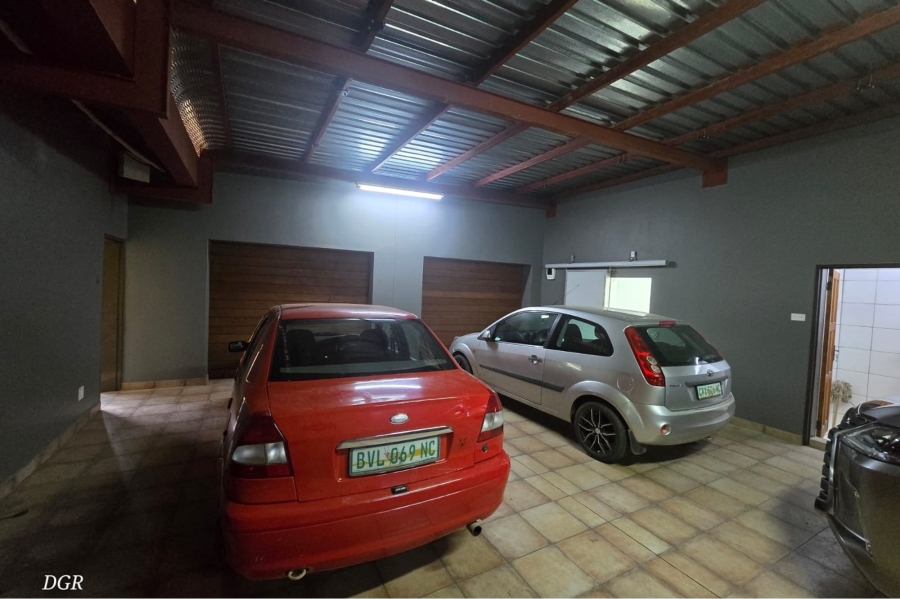 4 Bedroom Property for Sale in Hadison Park Northern Cape
